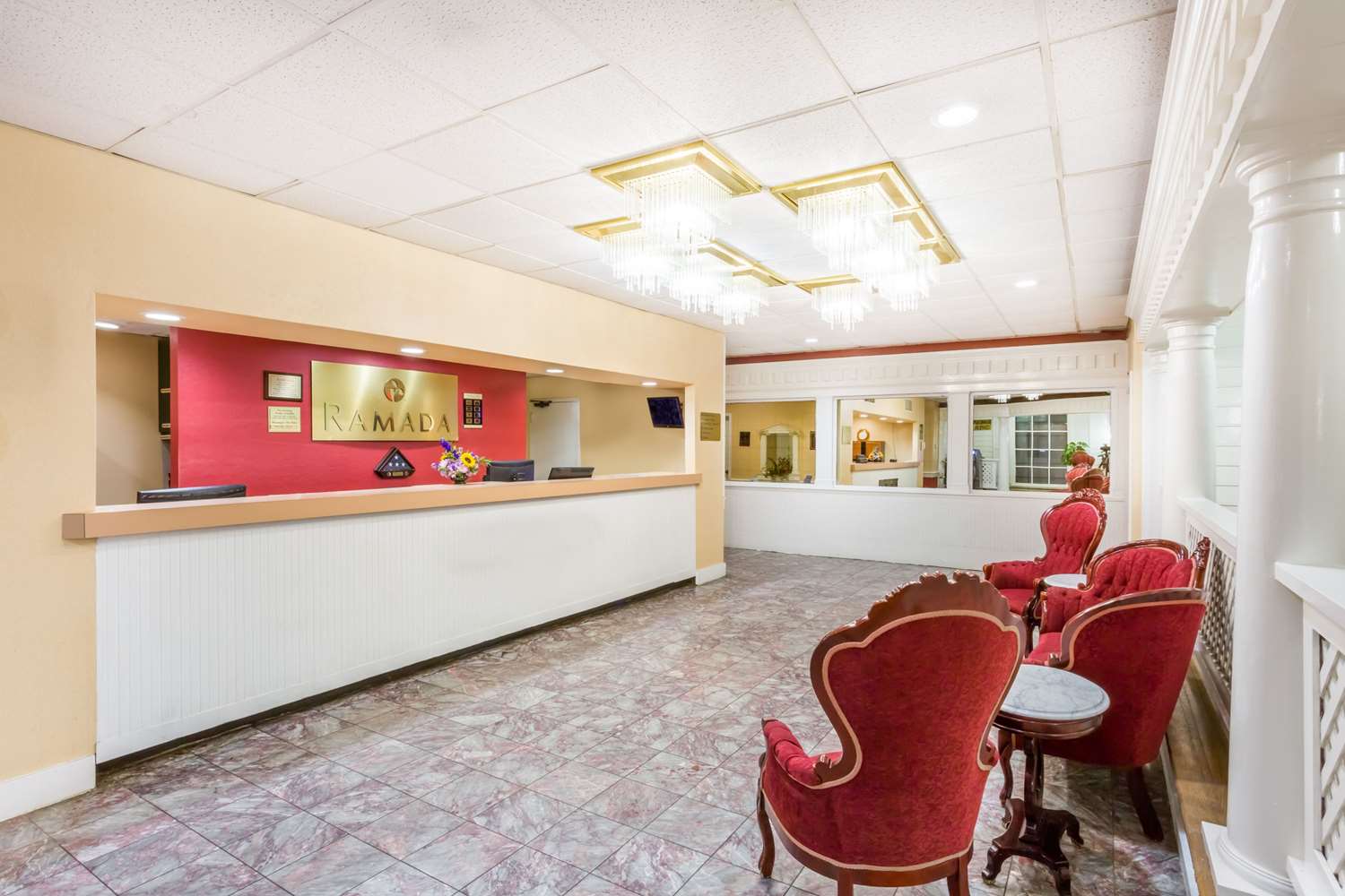 Ramada by Wyndham Roanoke - photo 11