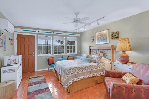 White Buffalo Room with a View in Wimberley, United States