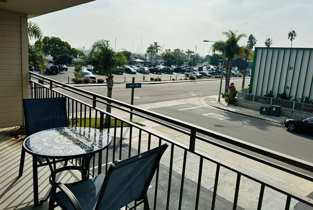 Ramada by Wyndham San Diego Airport - photo 43