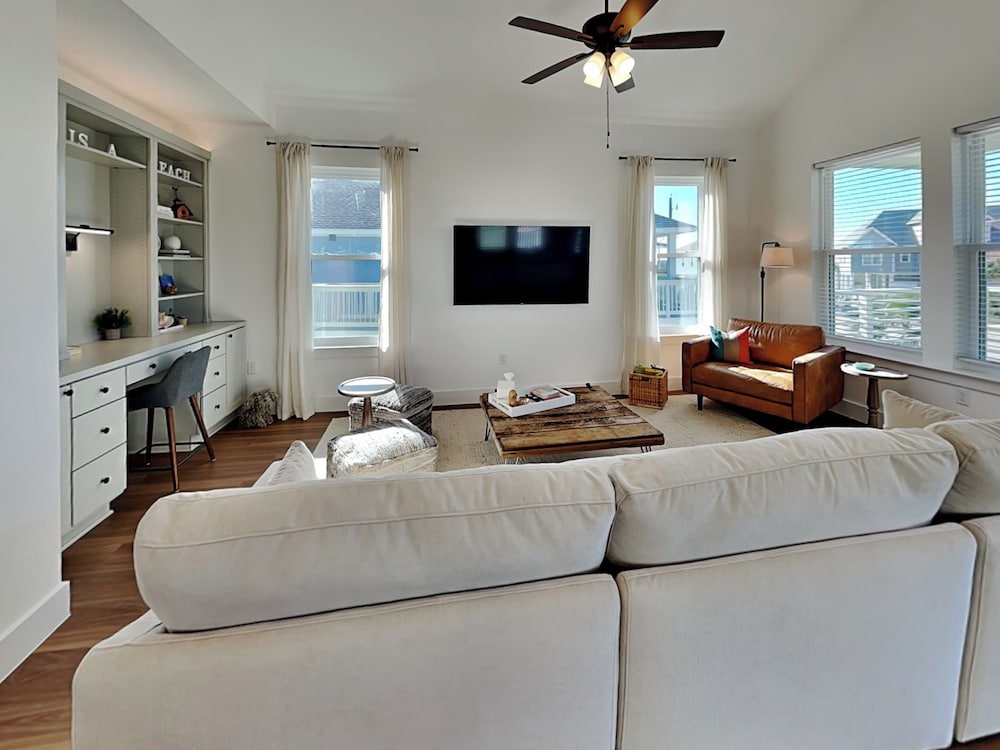 Pointe of View - photo 16