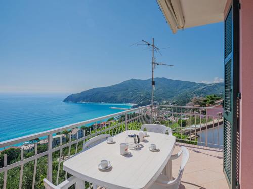 Apartment Daniela by Interhome — Moneglia — photo 4