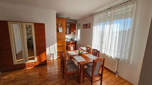 Fischer Apartman 3 — 4-Star Luxury Hotel in Hajduszoboszlo, Hungary