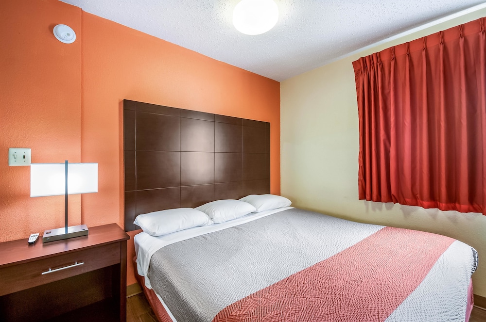 Motel6 Washington DC Convention Center - photo 11