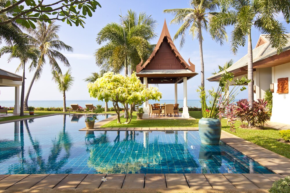 Miskawaan Villa Waterlily — 5-Star Luxury Hotel in Koh Samui, Thailand