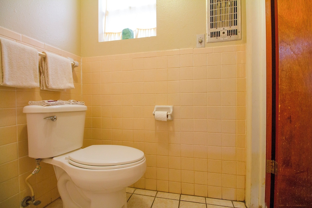 A Ok Motel Waurika OK - photo 34