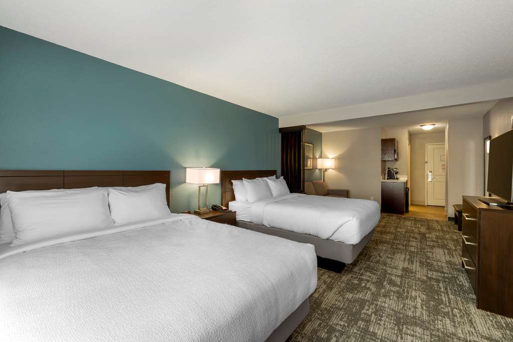 Best Western Watertown Inn and Suites - photo 13