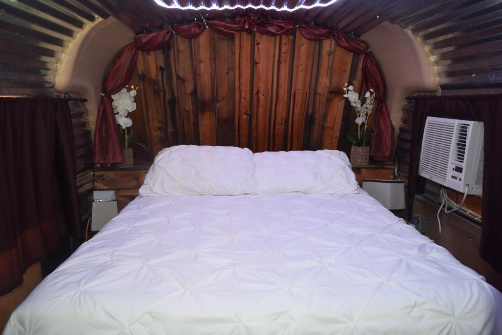 El Dorado Hotel - photo 10