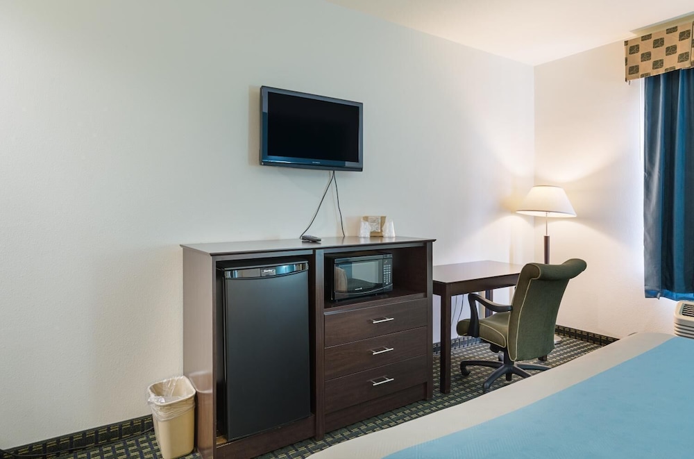 Budget Inn and Suites Texas - photo 8