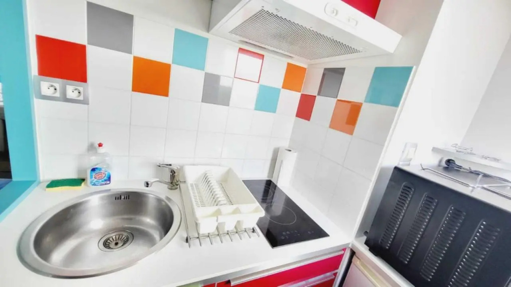 Studio 12m2 Le Nautiqua 100 m de la Plage in Saint-Jean-De-Monts, France