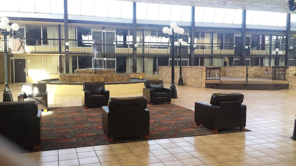 Days Inn by Wyndham Henryetta - photo 6