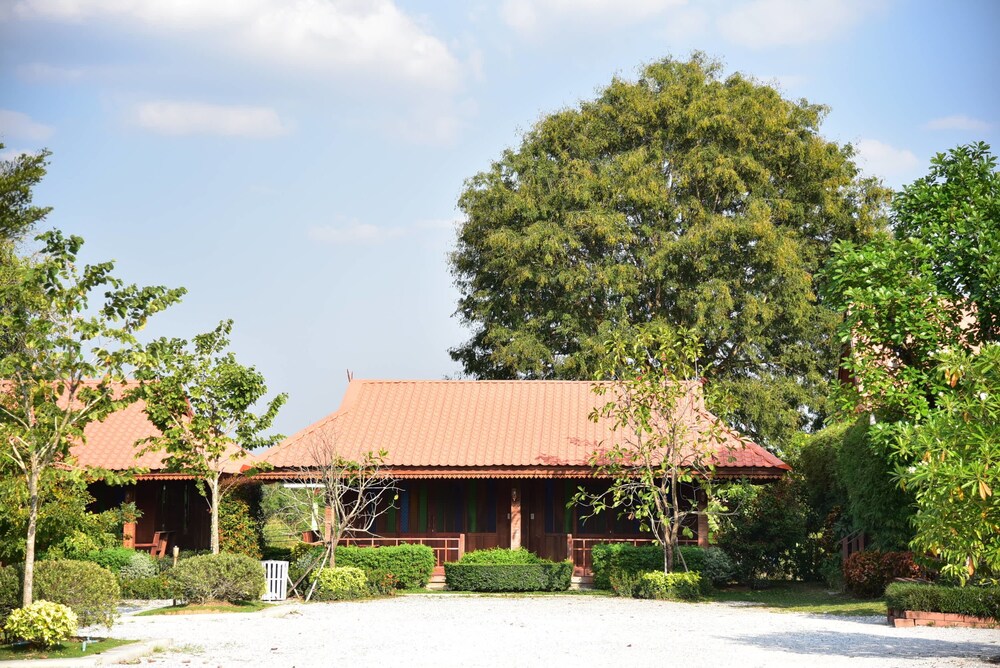 Baan Aob Oun in Pak Chong, Thailand