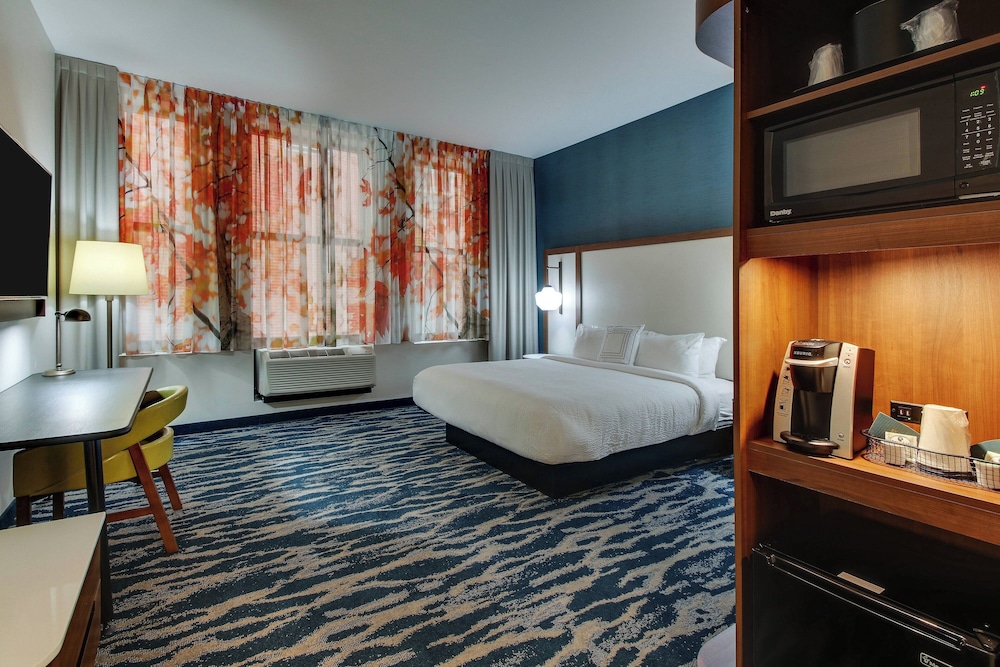 Fairfield Inn & Suites by Marriott Birmingham Downtown - photo 12