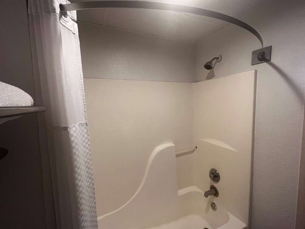 Howard Johnson by Wyndham Galveston - photo 30