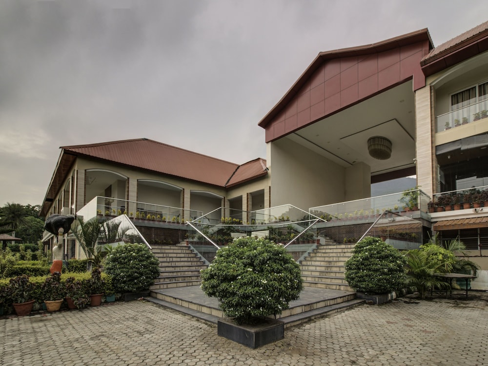 The Wave International Resort Jamshedpur in Jamshedpur, India