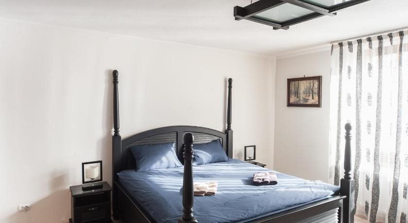 Inn Leonard in Serednye, Ukraine