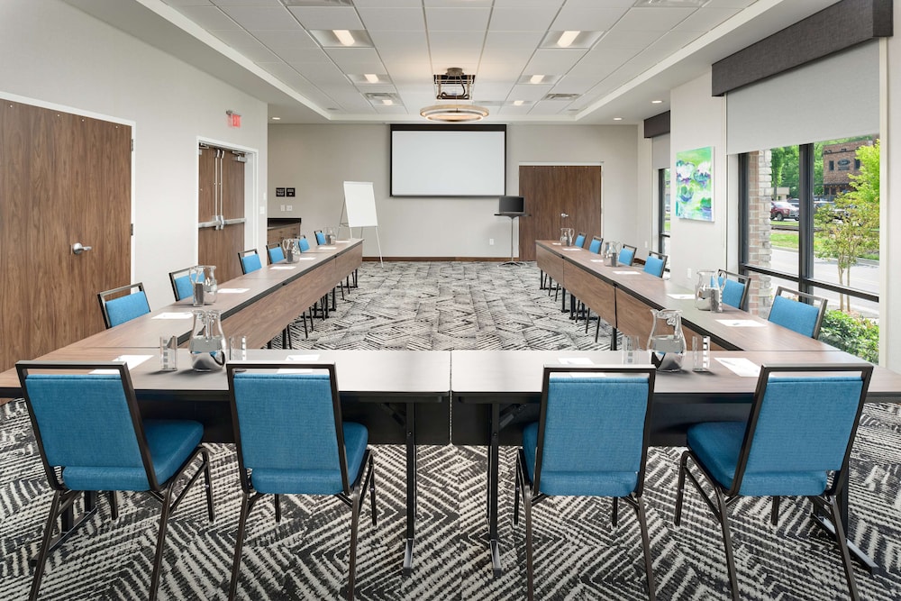 Hampton Inn Blue Ridge - photo 42