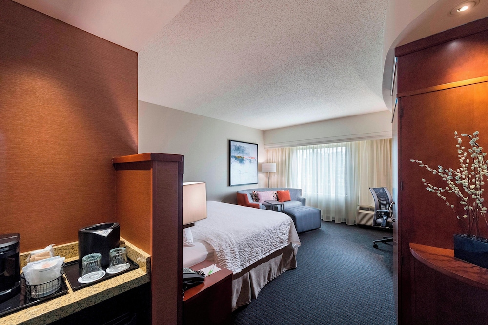 Courtyard by Marriott Atlanta Buford Mall of Georgia - photo 5