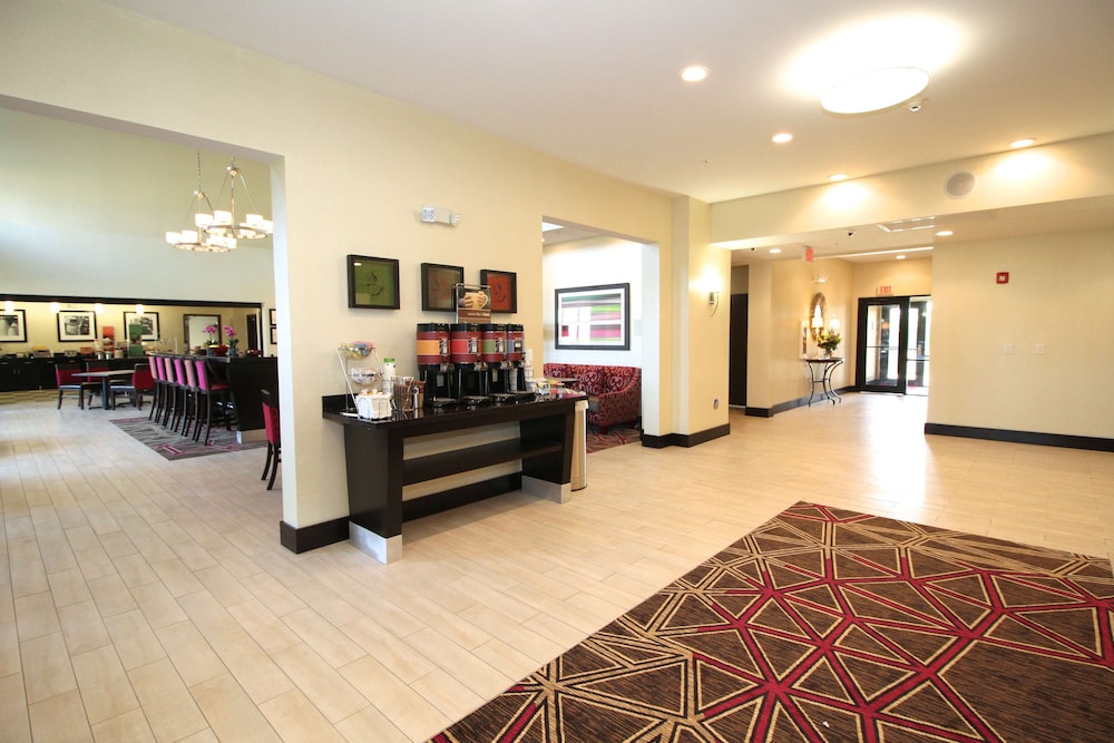 Hampton Inn & Suites Sandusky Milan - photo 28
