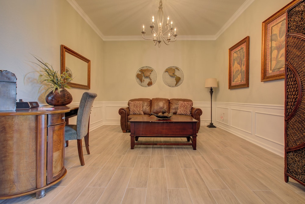 Lakeview Executive Penthouse VR - photo 40