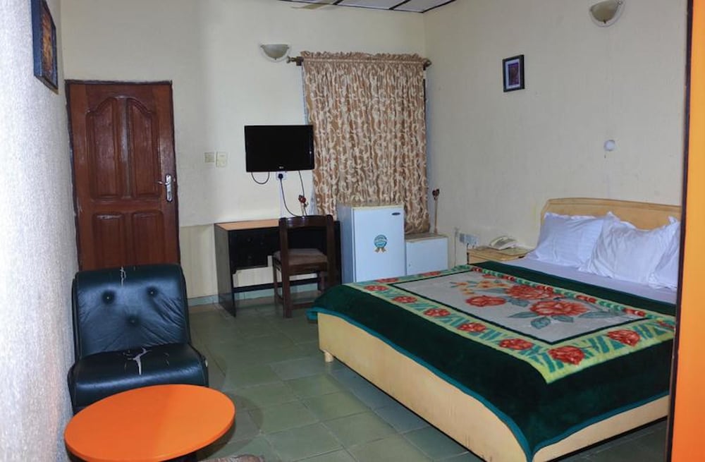 The Noble Place — Calabar — photo 5
