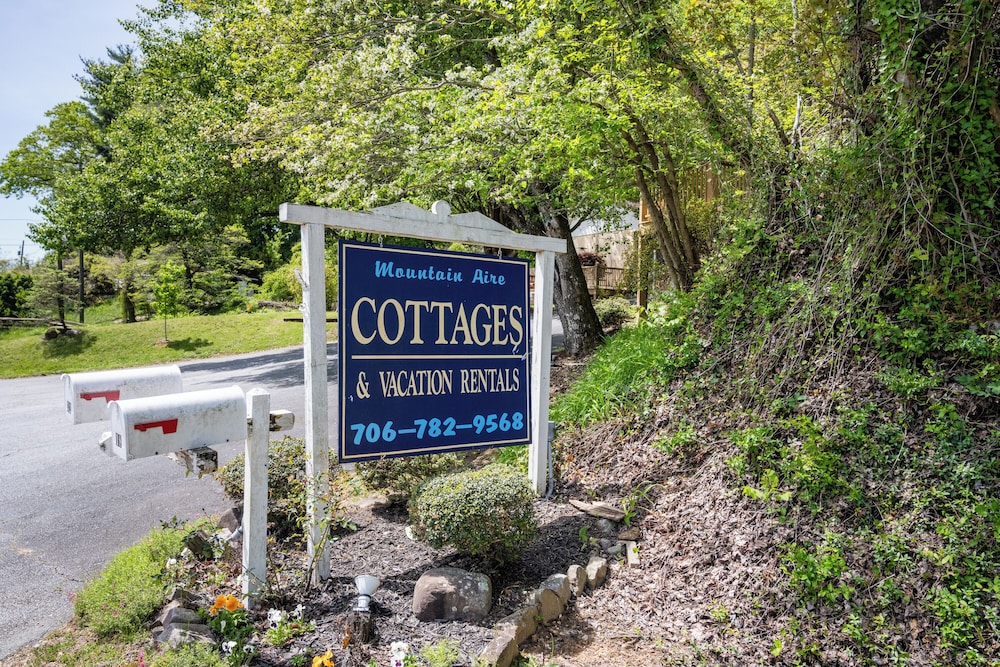 Mountain Aire Cottages & Inn - photo 285