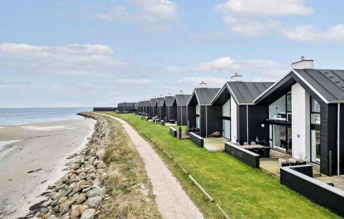 Stunning Home In Hadsund With Wifi — 5-Star Luxury Hotel in Hadsund, Denmark