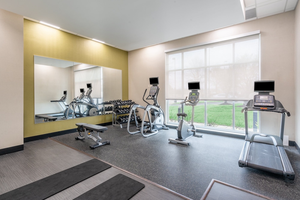 Holiday Inn & Suites Memphis Southeast Germantown by IHG - photo 19