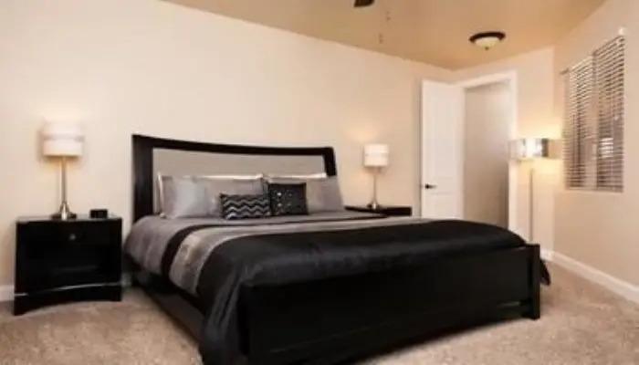 Red Rock Retreat in Washington, United States