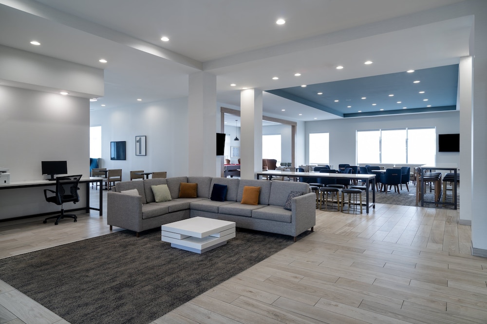 Staybridge Suites Louisville Expo Center - photo 20