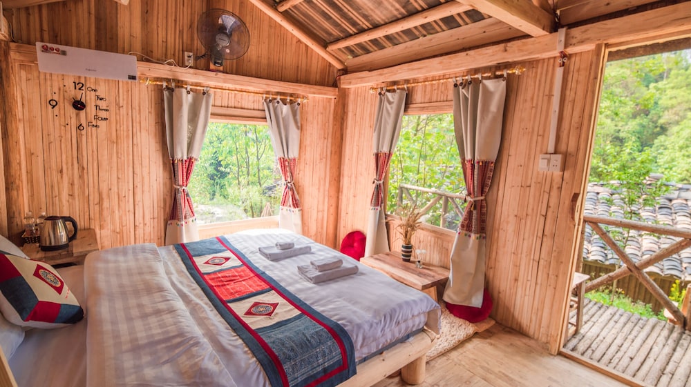 Then Pa village in Thi Tran Gjong Van, Vietnam