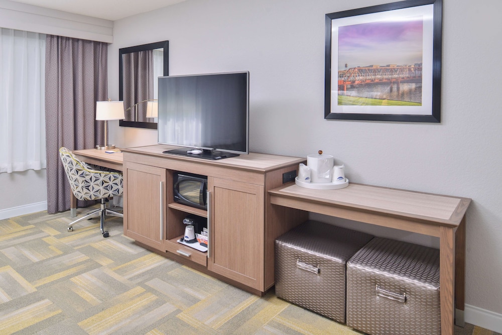 Hampton Inn & Suites Altoona Des Moines - photo 33