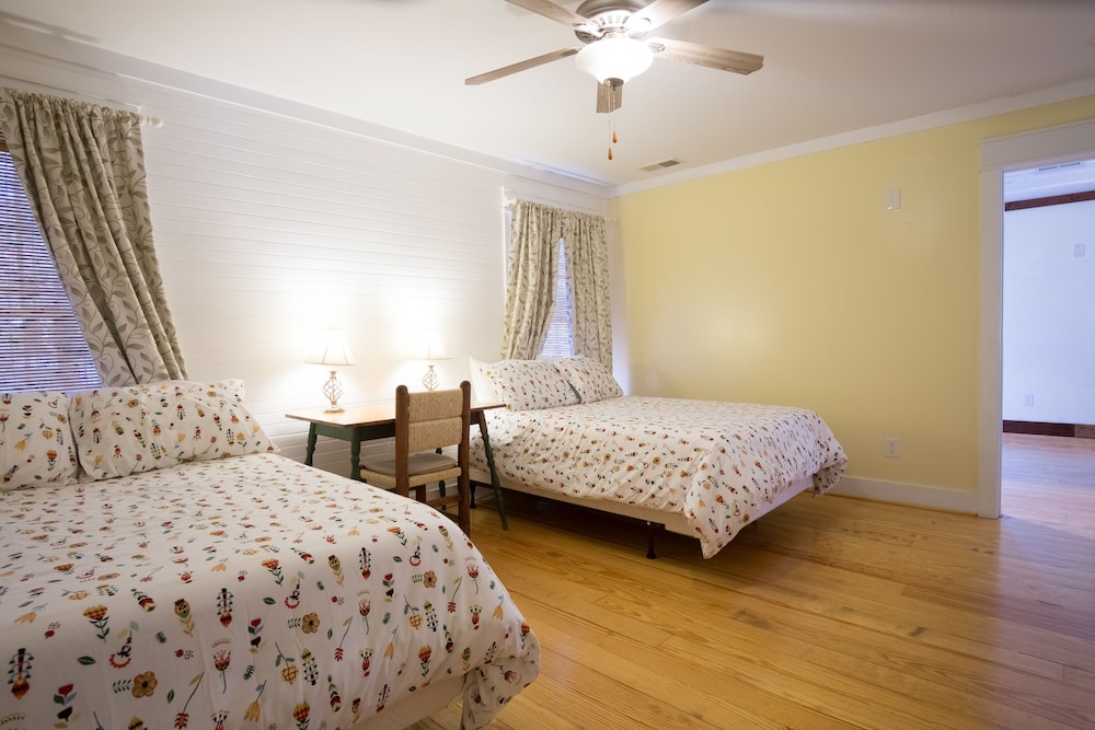 Swamp Rabbit Inn Travelers Rest - photo 19