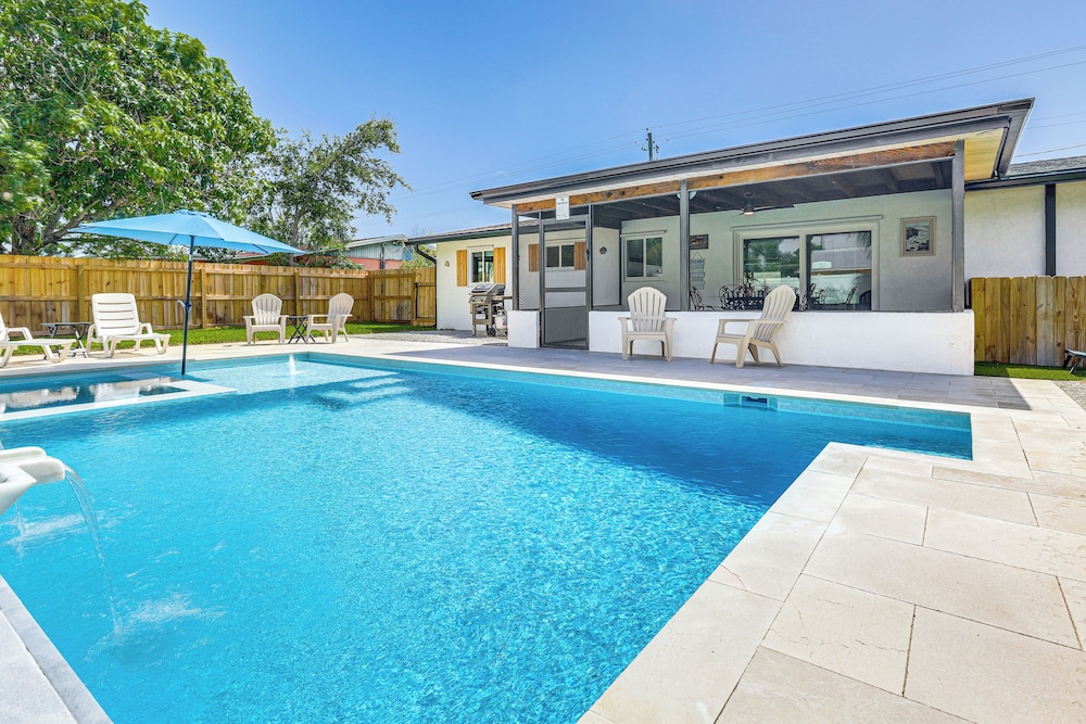 Swim Game & Bbq: Family Retreat in Stuart in Stuart, United States