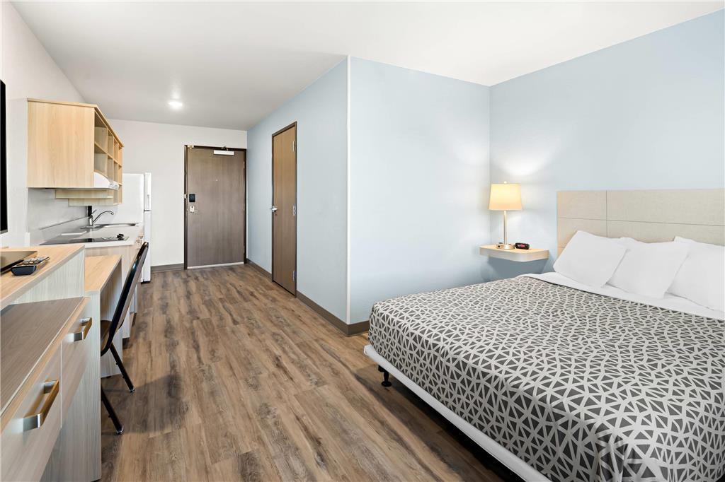 Woodspring Suites Billings - photo 13