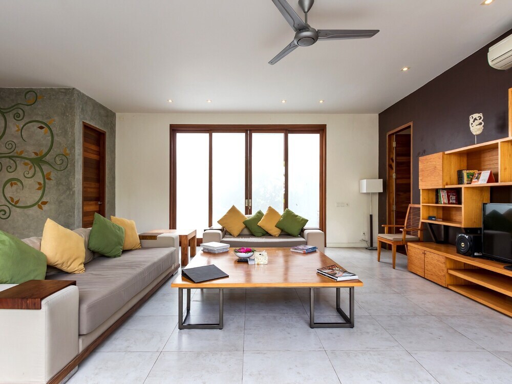 Casa Cinta 1 — 4-Star Luxury Hotel in Seminyak, Indonesia