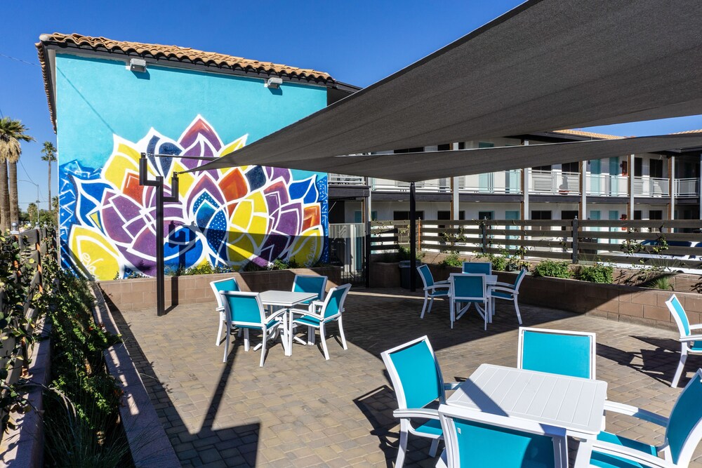 Downtown Phoenix Hotel - photo 33