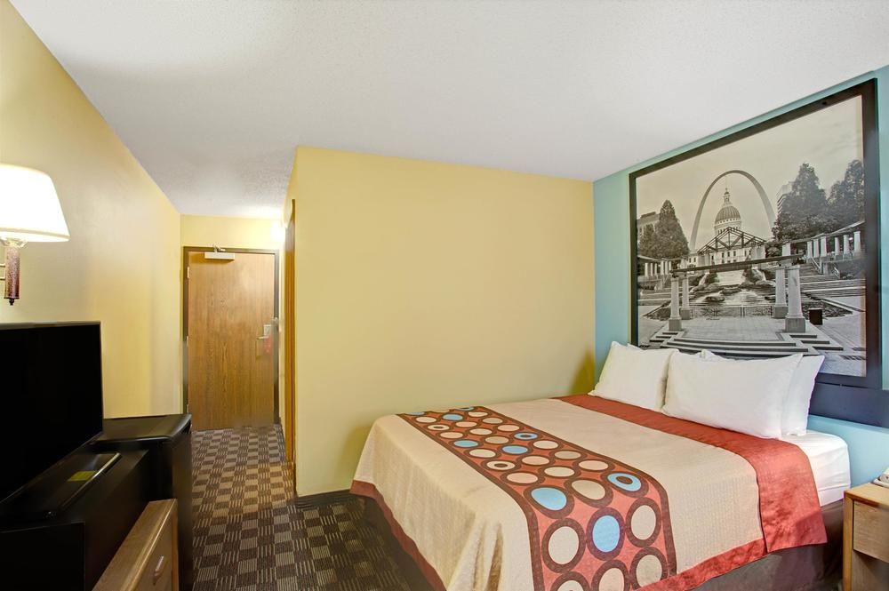 Super 8 Wentzville - photo 6