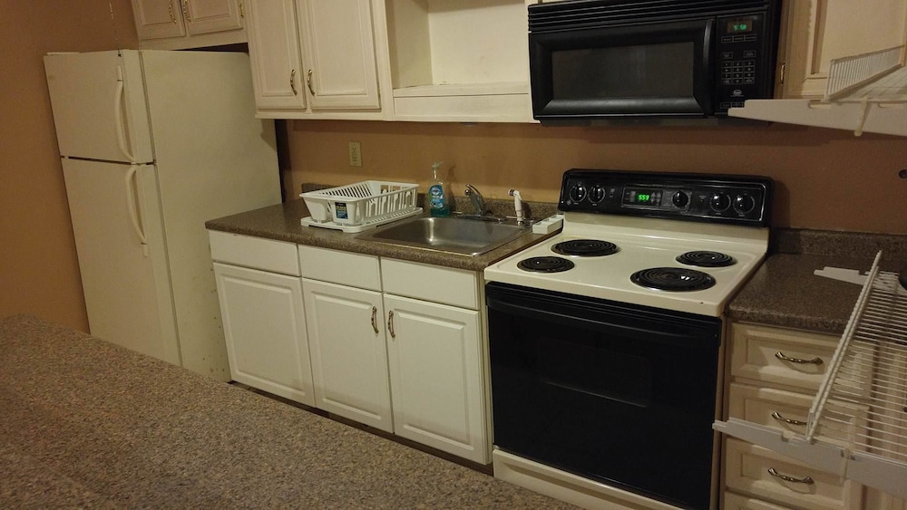 Nola Goula Inn & Suites - photo 17