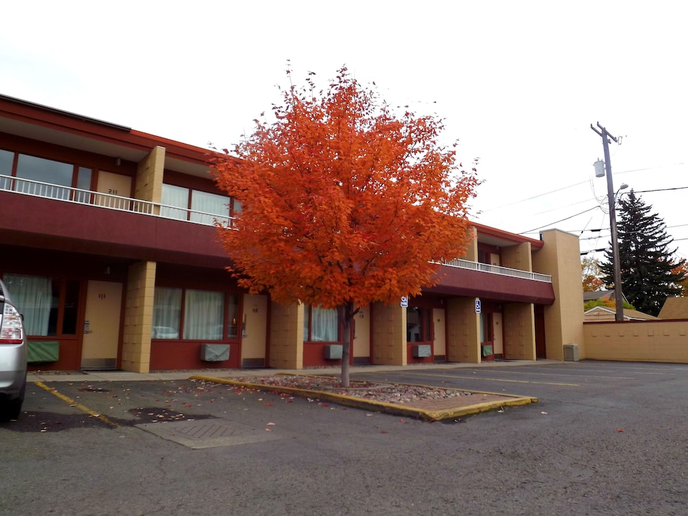 Travelodge by Wyndham Kalispell - photo 26