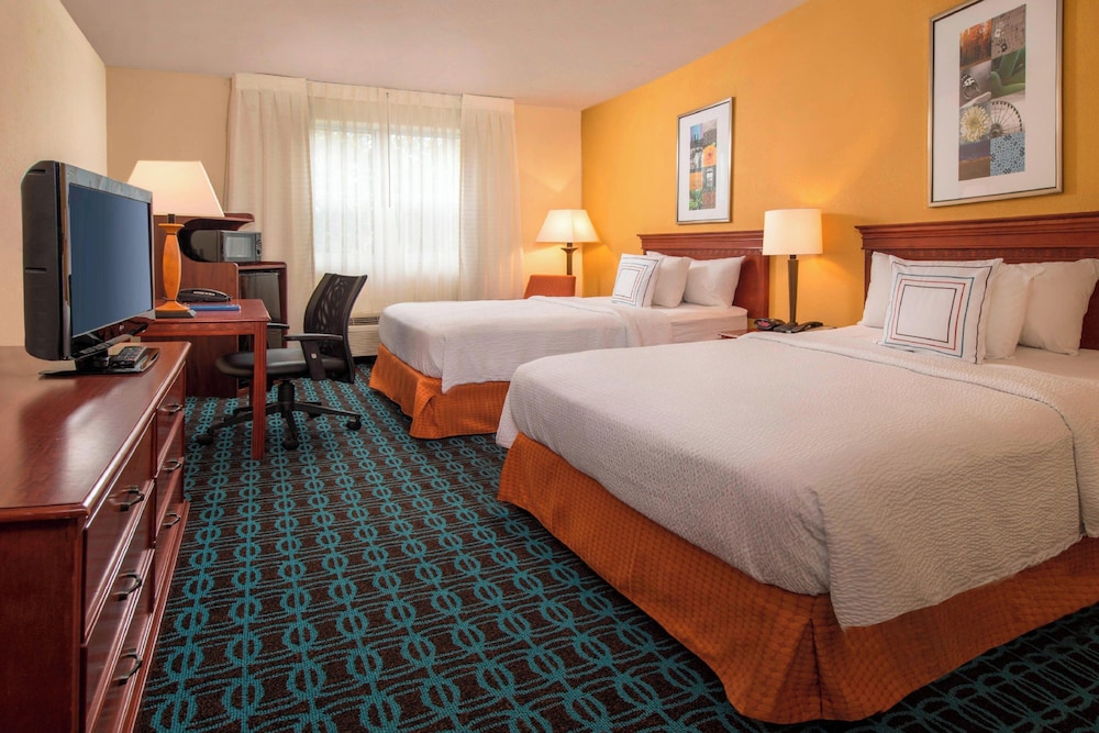 Fairfield Inn & Suites by Marriott Williamsburg - photo 6