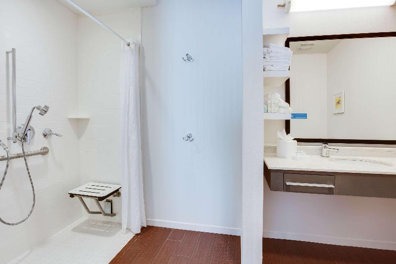 Hampton Inn & Suites Deland - photo 23