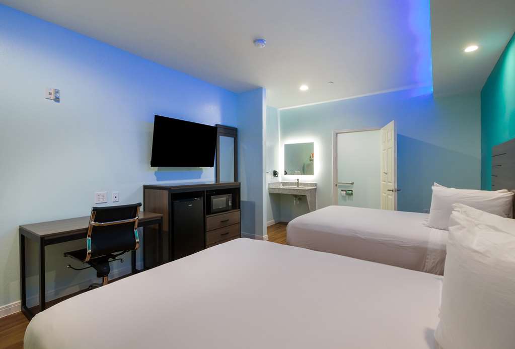 Americas Best Value Inn Aldine Westfield - photo 15