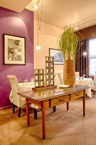 H tel Restaurant Le Strasbourg — hotel in Bitche