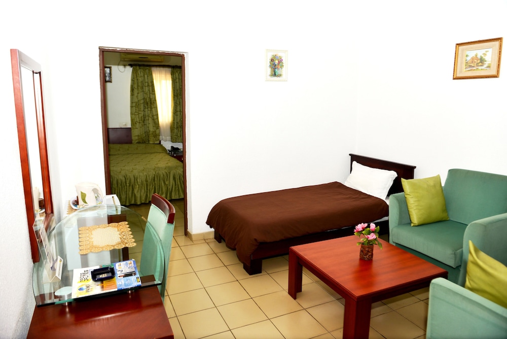 Paradise Hotel - last minute hotel in Lome