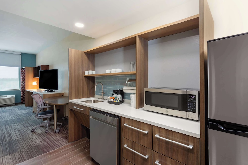 Home2 Suites by Hilton Vero Beach I 95 - photo 15