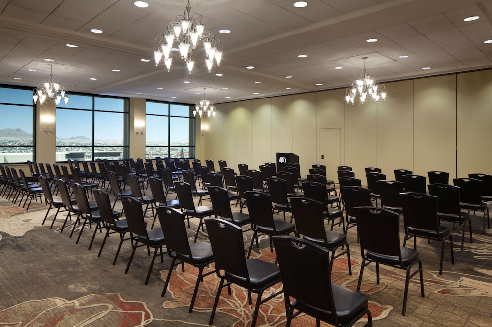 DoubleTree by Hilton El Paso Downtown - photo 55