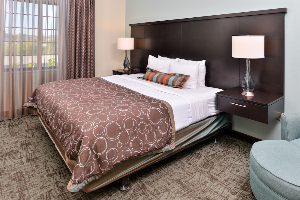 Staybridge Suites O'Fallon Chesterfield by IHG - photo 30