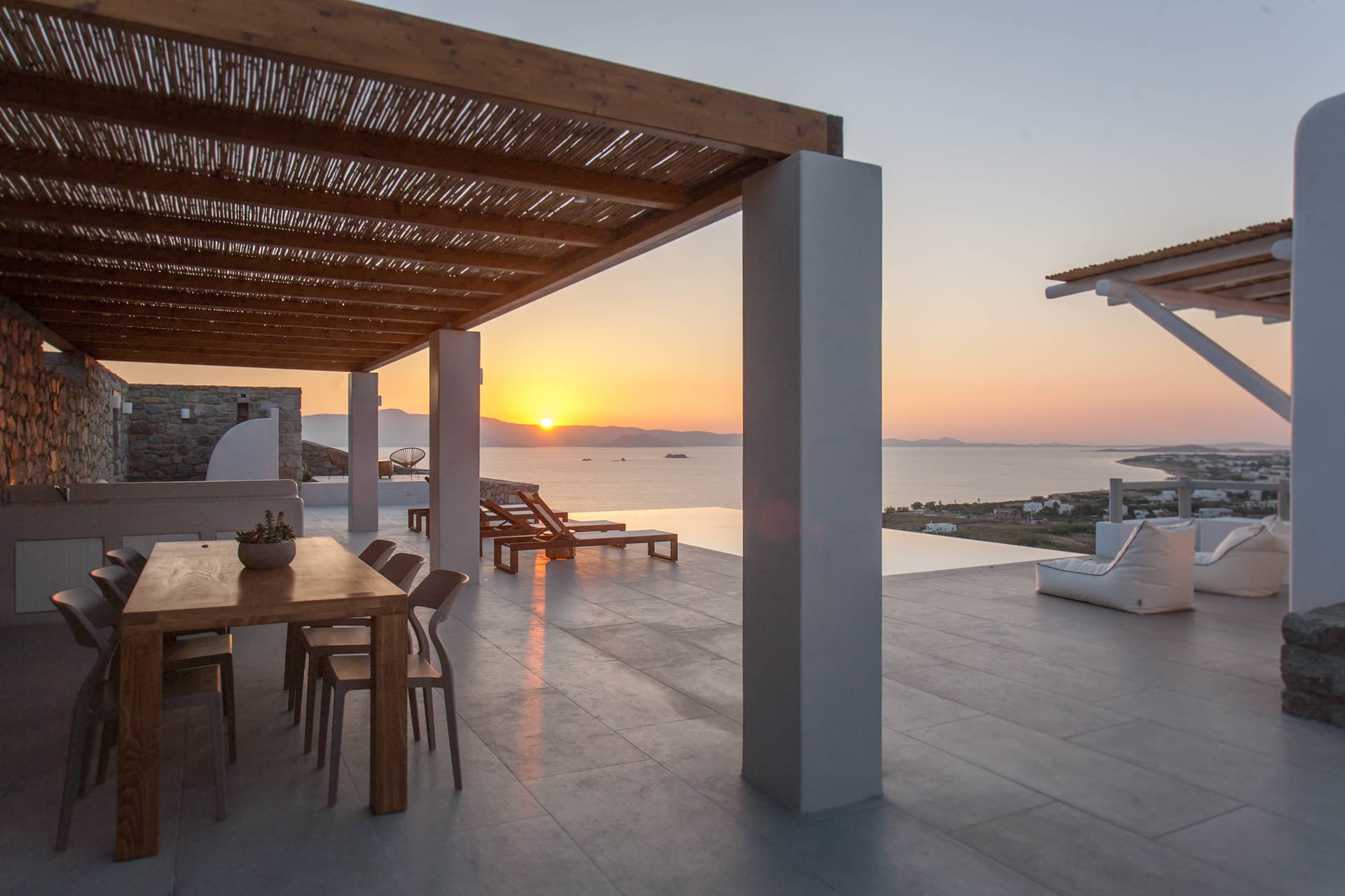 Bellevue Villas — 4-Star Luxury Hotel in Naxos, Greece