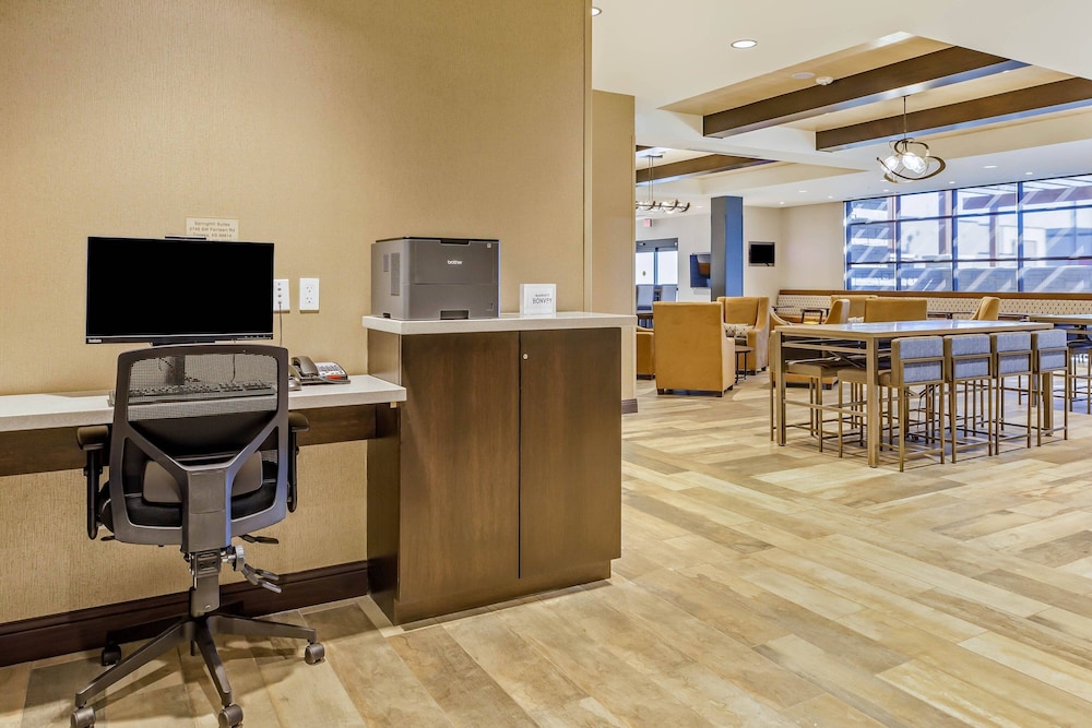 SpringHill Suites by Marriott Topeka Southwest - photo 20