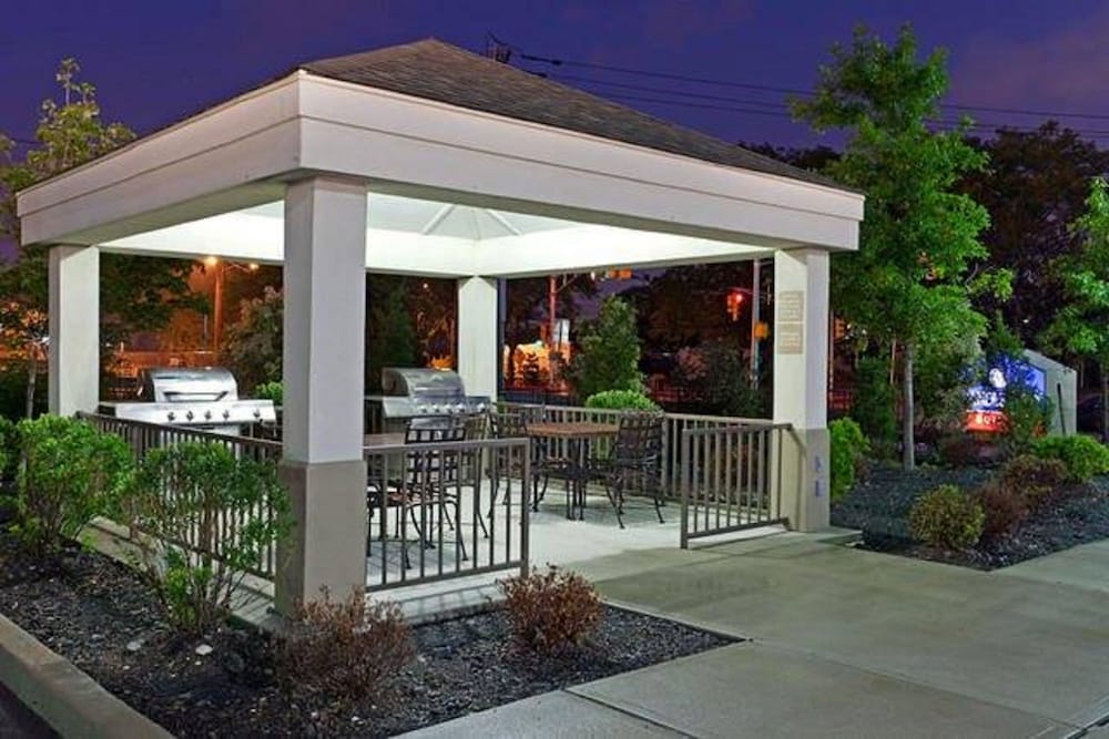 Candlewood Suites Secaucus Meadowlands by IHG - photo 20